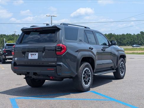 New 2026 Toyota 4Runner TRD Off-Road Premium w/ Tow Technology Package AWD/4WD image 4