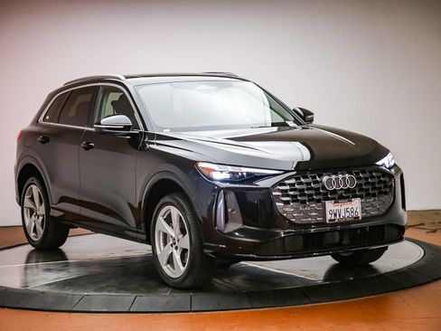 Certified 2025 Audi Q5 Premium Plus w/ Premium Plus AWD/4WD image 6