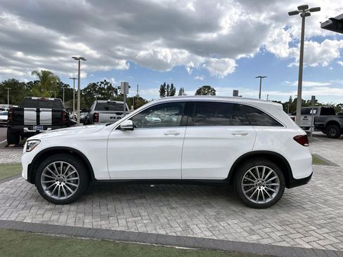 Certified 2022 Mercedes-Benz GLC 300 image 3