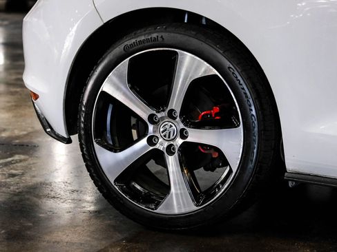 Used 2015 Volkswagen GTI S FWD image 47