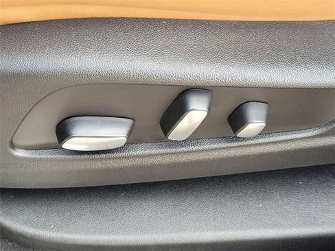 Used 2023 Cadillac XT5 Premium Luxury w/ Technology Package image 23