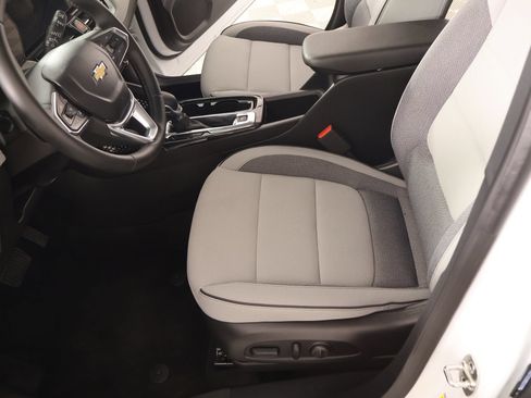 Used 2026 Chevrolet TrailBlazer LT w/ Convenience Package FWD image 11