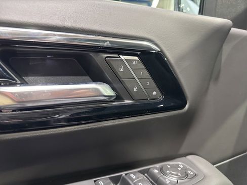 New 2026 Chevrolet Tahoe Premier AWD/4WD image 21