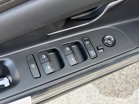 New 2026 Hyundai Elantra Sport FWD image 22