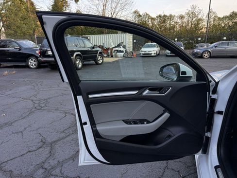 Used 2019 Audi A3 2.0T Premium Plus w/ Premium Plus Package image 18