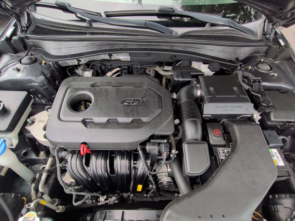 Used 2019 Kia Optima LX FWD image 11