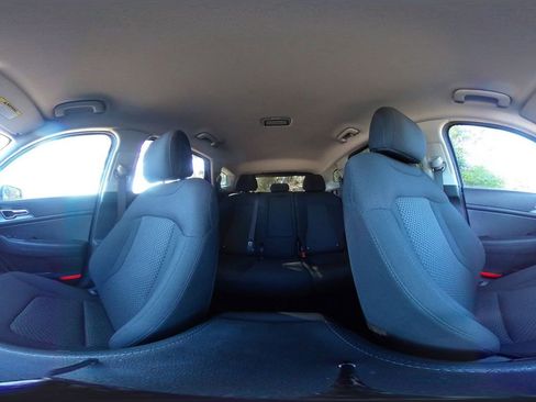 Used 2024 Kia Sportage LX image 42