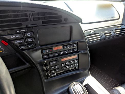 Used 1994 Chevrolet Corvette Coupe image 20