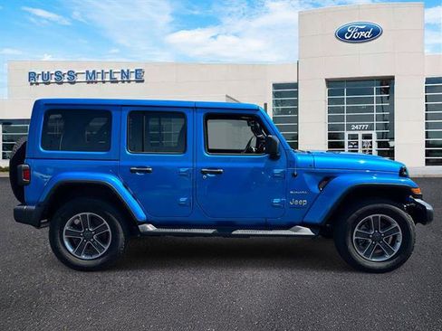 Used 2023 Jeep Wrangler Unlimited Sahara w/ Cold Weather Group AWD/4WD image 2