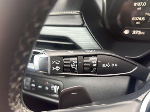 Used 2024 GMC Acadia Elevation image 21