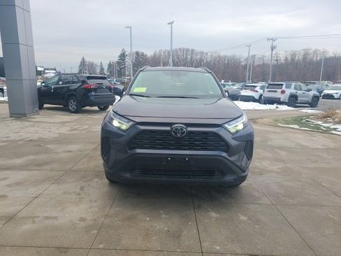 Used 2025 Toyota RAV4 XLE image 2