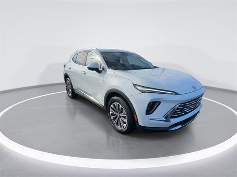 Used 2025 Buick Envision Preferred image 2