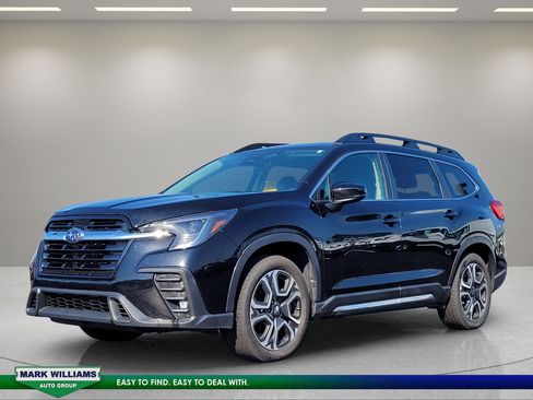 Used 2024 Subaru Ascent Limited AWD/4WD image 8