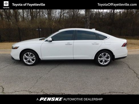 Used 2023 Honda Accord LX image 2