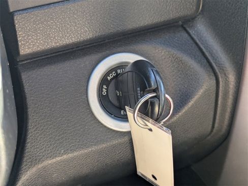 Used 2023 RAM 1500 Classic SLT w/ Trailer & Traction Group image 31