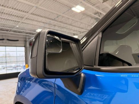 Used 2024 Chevrolet Silverado 1500 RST w/ Z71 Off-Road Package AWD/4WD image 18