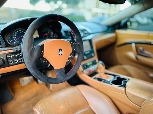 Used 2013 Maserati GranTurismo MC RWD image 10