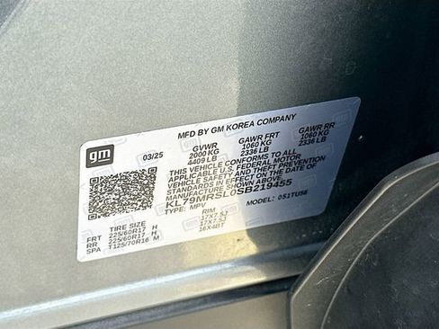 Used 2025 Chevrolet TrailBlazer LT AWD/4WD image 29