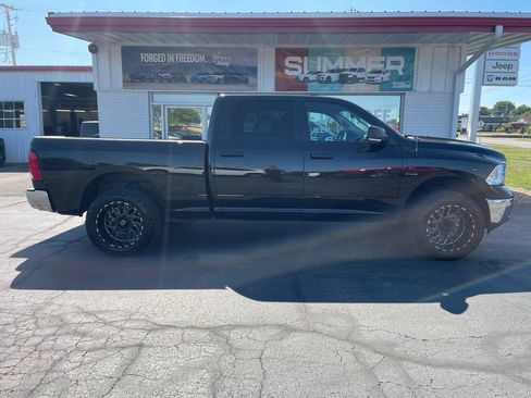 Used 2017 RAM 1500 Big Horn AWD/4WD image 2