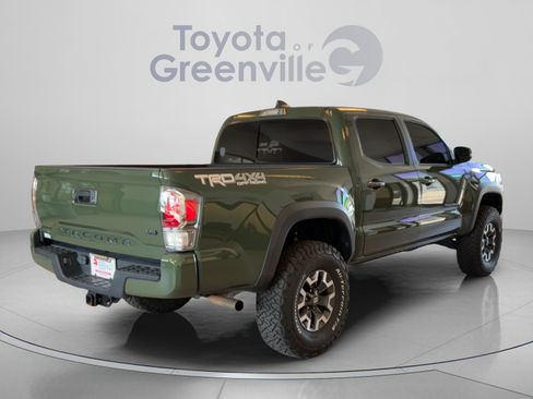 Used 2021 Toyota Tacoma TRD Off-Road w/ Technology Package AWD/4WD image 6