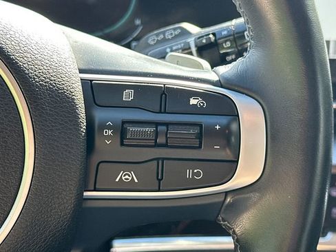 Used 2023 Kia Sportage EX AWD/4WD image 29