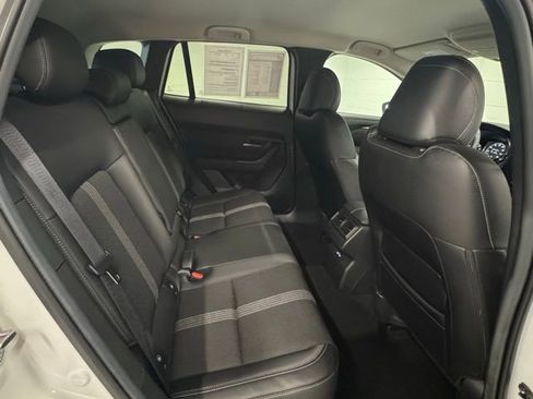 Used 2025 MAZDA CX-50 AWD 2.5 S w/ Preferred Package image 12
