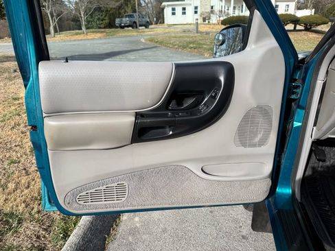 Used 1997 Ford Ranger STX image 16