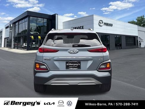 Used 2021 Hyundai Kona Limited w/ Cargo Package AWD/4WD image 10