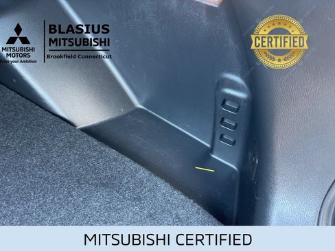 Used 2024 Mitsubishi Eclipse Cross AWD image 12