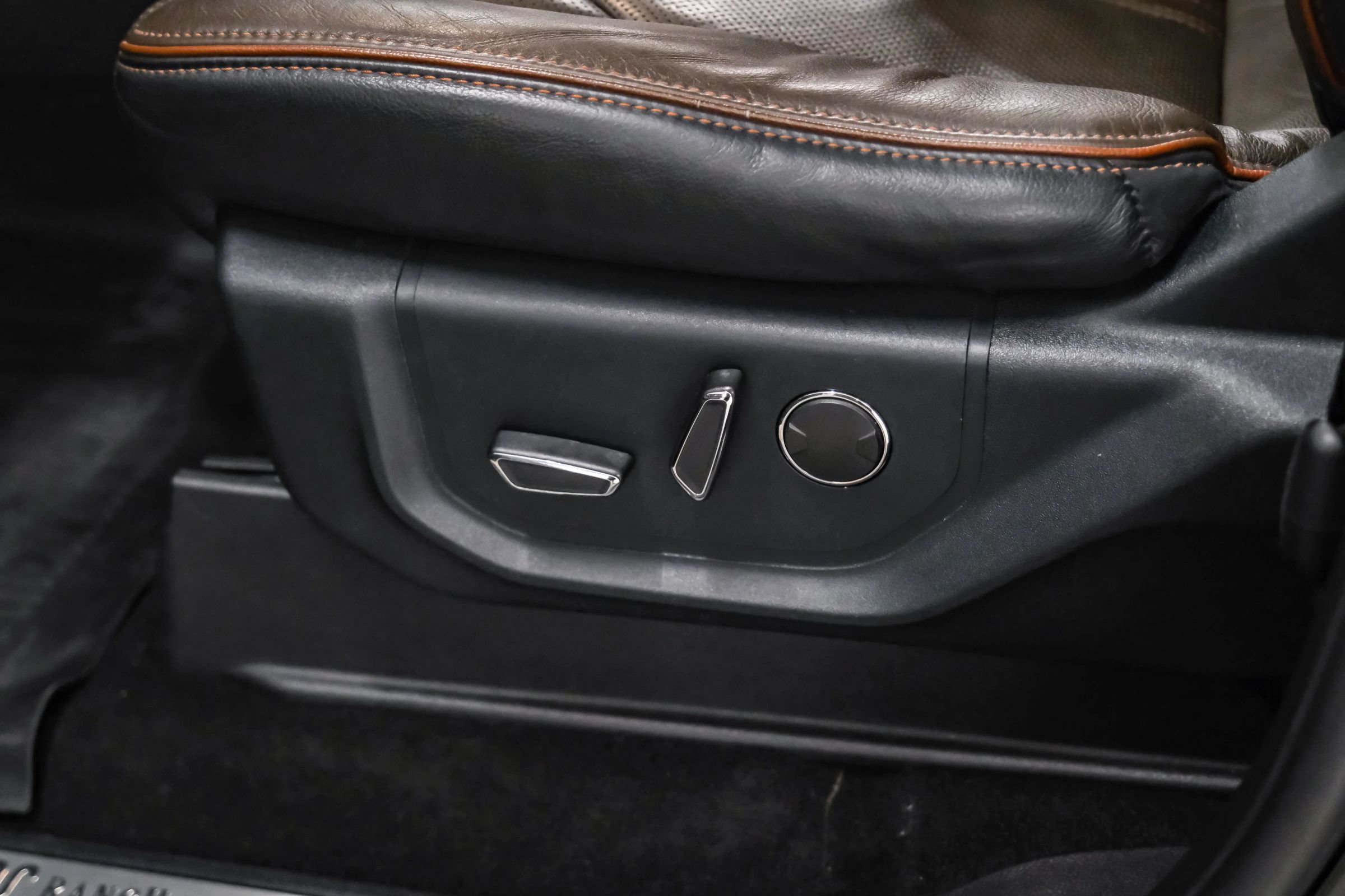 Used 2021 Ford Expedition King Ranch RWD image 31