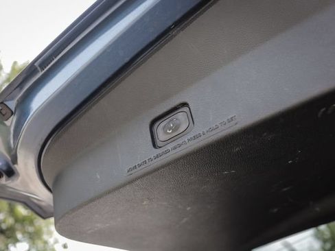 Used 2019 Ford Explorer XLT w/ Equipment Group 201A FWD image 35