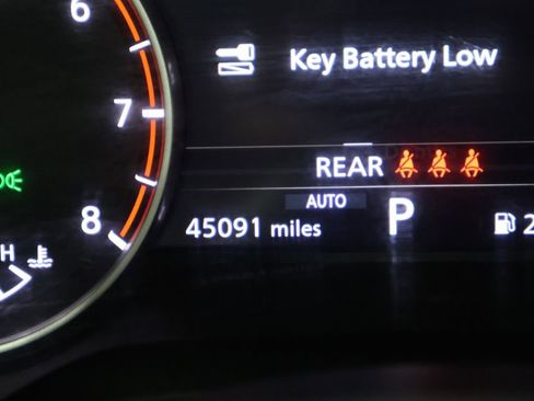 Used 2022 Nissan Rogue S image 38