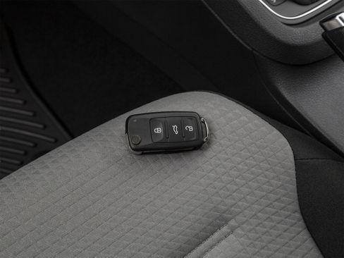 Used 2017 Volkswagen Jetta S FWD image 35