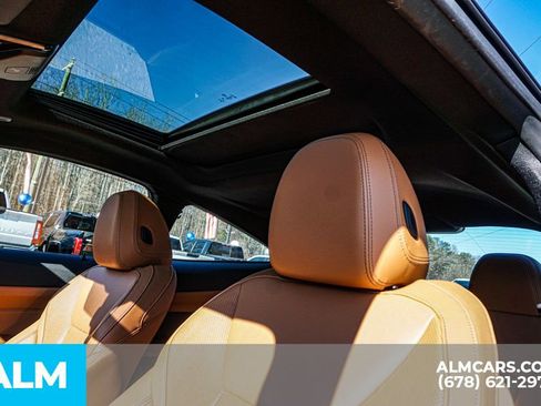 Used 2023 BMW M440i Coupe w/ Premium Package image 17