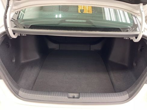 Used 2025 Honda Accord SE image 23