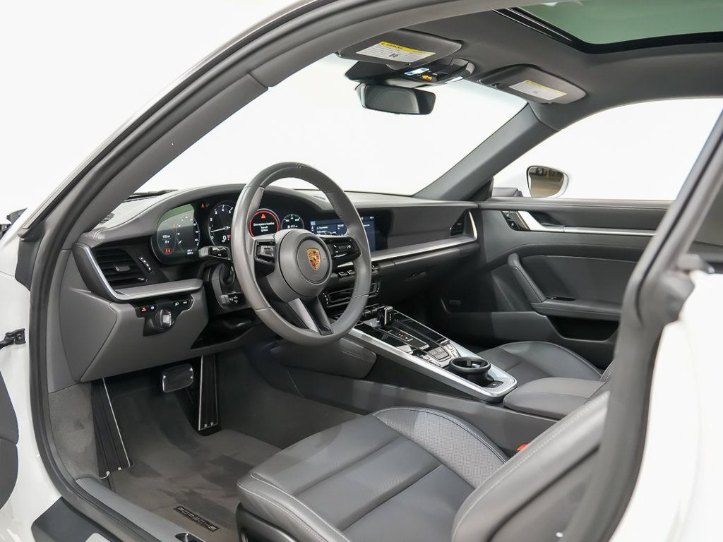 Certified 2021 Porsche 911 Carrera RWD image 4