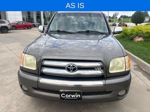 Used 2004 Toyota Tundra SR5 w/ Towing Pkg AWD/4WD image 8