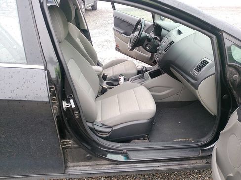 Used 2014 Kia Forte EX FWD image 35