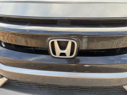 Certified 2021 Honda Civic EX image 30