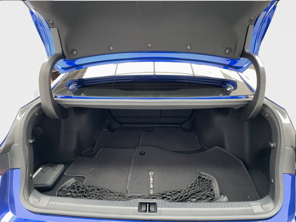 Used 2024 Lexus IS 350 F Sport RWD image 17