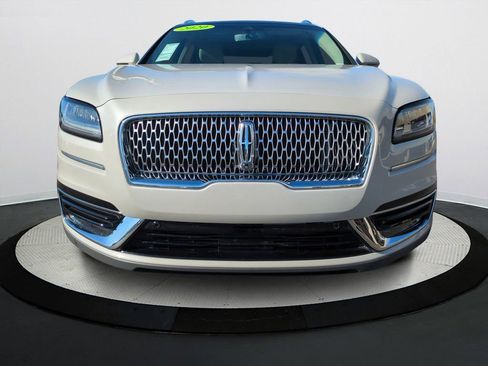 Used 2020 Lincoln Nautilus Reserve image 8
