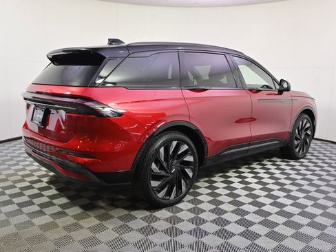 New 2026 Lincoln Nautilus Reserve w/ Jet Appearance Package AWD/4WD image 7
