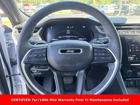 Used 2023 Jeep Grand Cherokee L Laredo AWD/4WD image 27