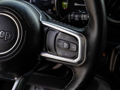 Used 2023 Jeep Wrangler Unlimited Sahara w/ Cold Weather Group image 24