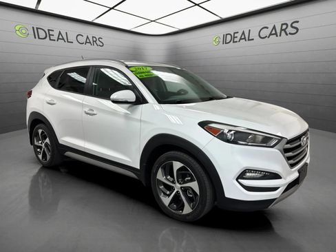 Used 2017 Hyundai Tucson Sport AWD/4WD image 4