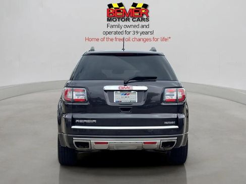 Used 2015 GMC Acadia Denali image 4