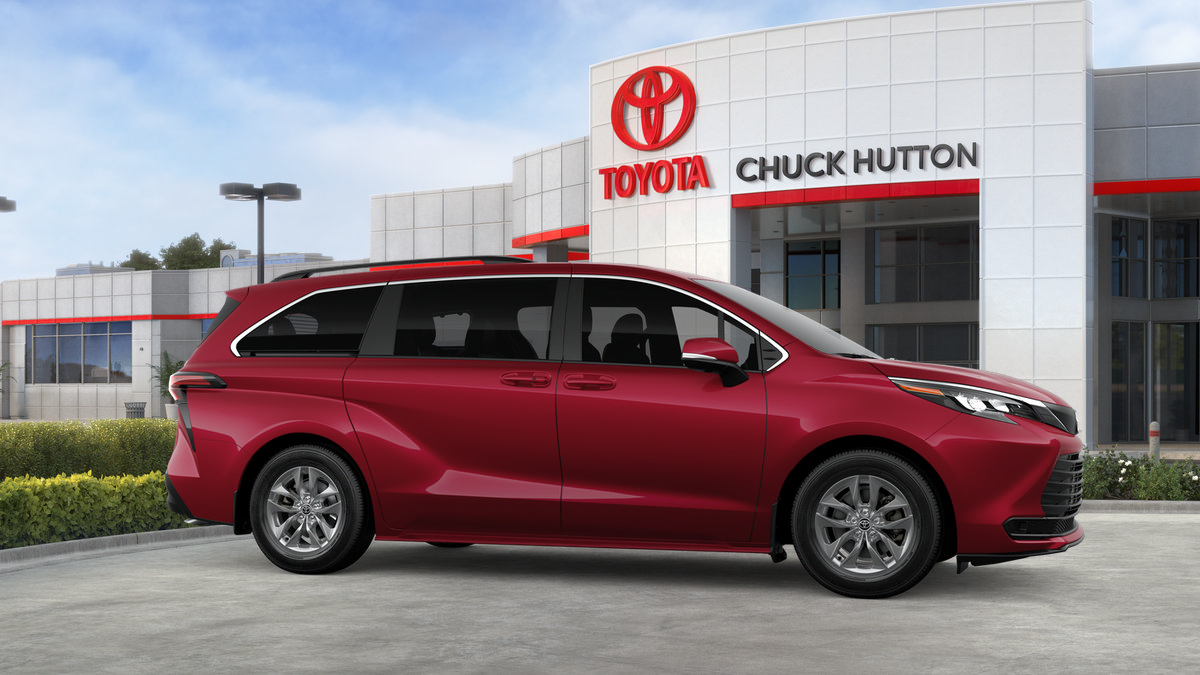 Certified 2026 Toyota Sienna LE AWD/4WD image 43