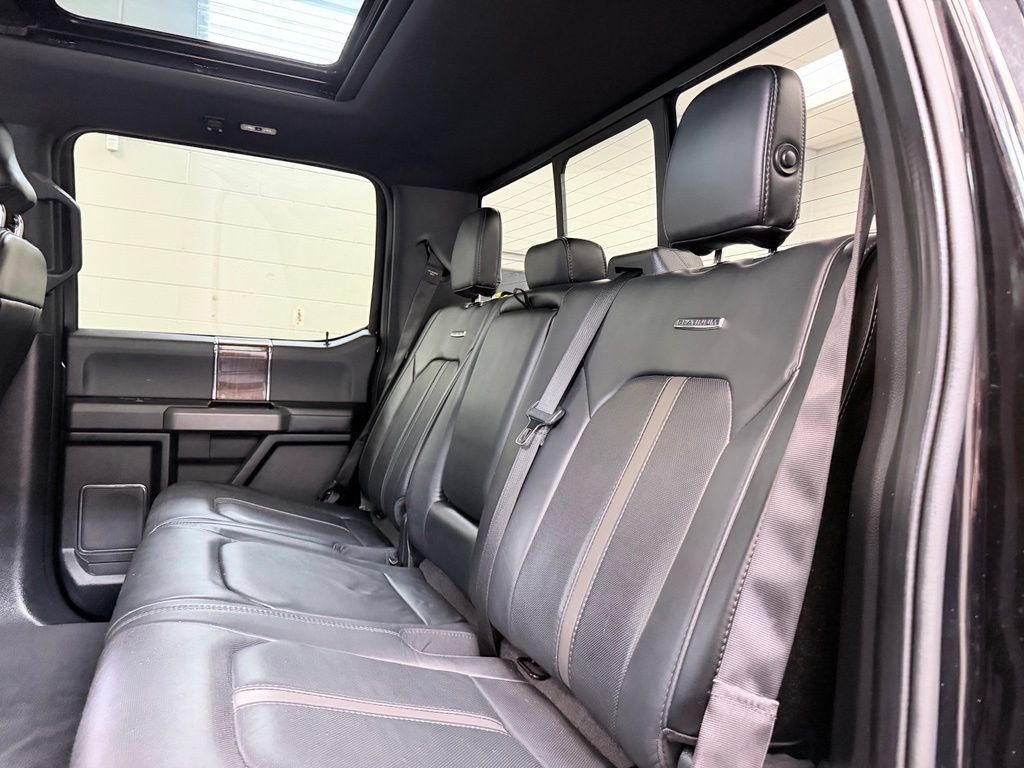 Used 2017 Ford F150 Platinum w/ Equipment Group 701A Luxury AWD/4WD image 22