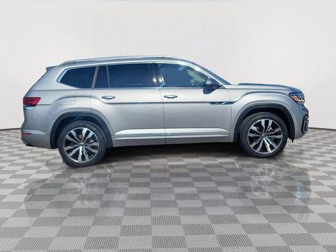 Used 2023 Volkswagen Atlas SEL Premium AWD/4WD image 6