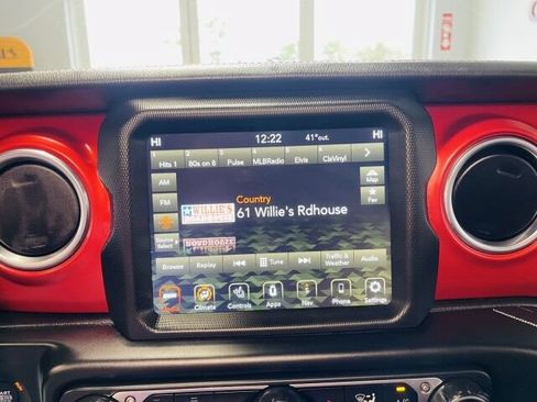 Used 2022 Jeep Wrangler Unlimited Rubicon w/ Steel Bumper Group AWD/4WD image 21